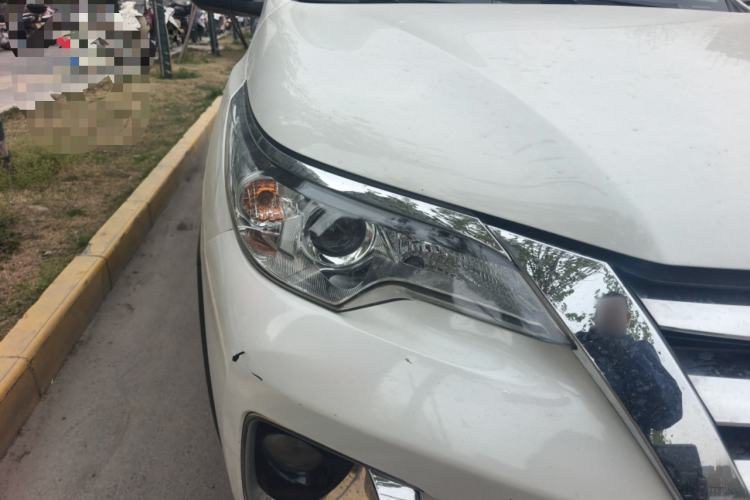 Used Toyota Fortuner 2016 2.7L Middle East Version Right Front Headlight