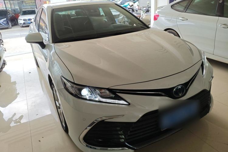 Used Toyota Camry 2021 Dual-Motor 2.5 HGVP Leading Edition Front Right 45 Deg