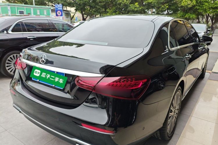 Used Mercedes-Benz E-Class 2022 Revised Version E 300 L Luxury Edition Rear Right 45 Deg