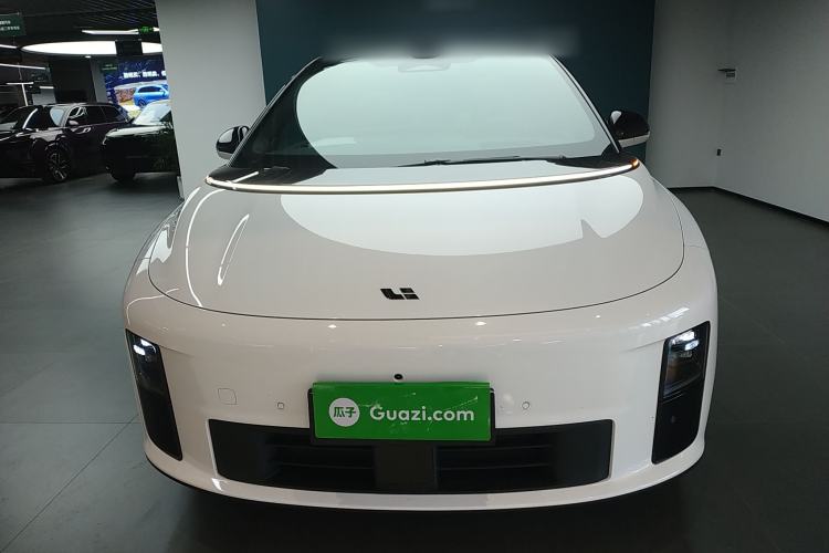 Used Li Auto i6 2025 Model Two-Wheel-Drive Standard Type Front