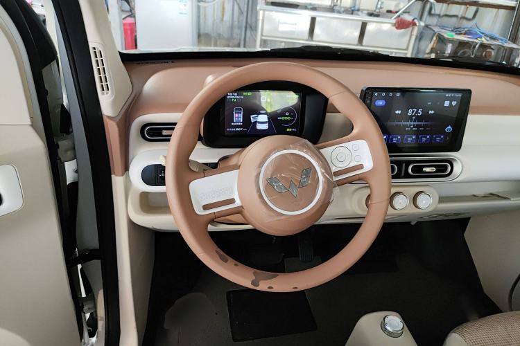 Used Wuling Hongguang MINIEV 2024 3rd Generation 215km Youth Edition