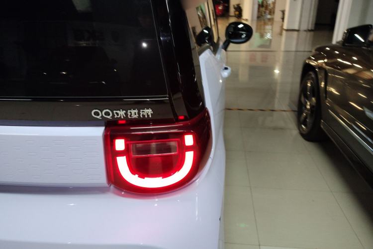 Used Chery QQ Ice Cream 2022 120km Conical Shape Lithium Iron Phosphate
