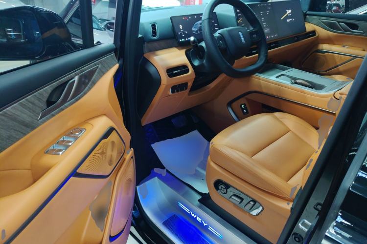 Used Wey Gaoshan 2025 Four-Wheel Drive Alpine 8