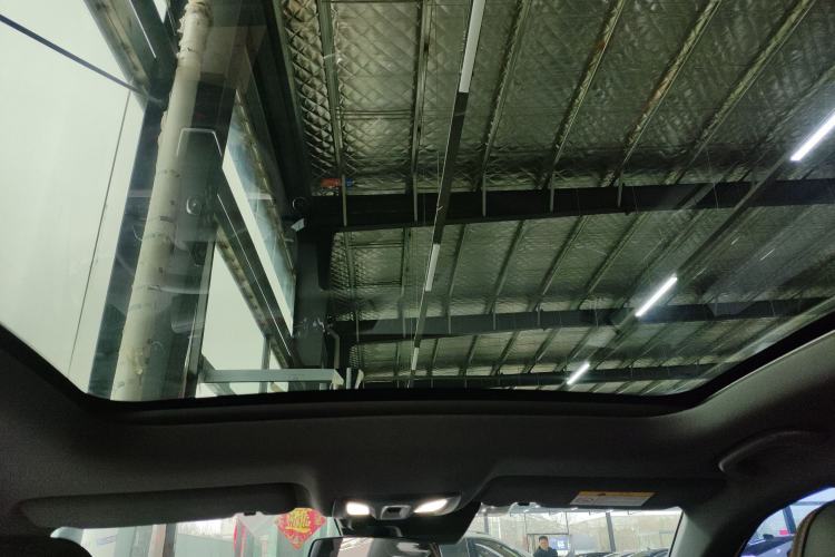 Used Changan UNI-V 2024 1.5T High-Energy Version
