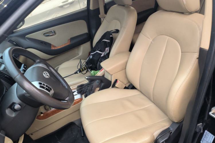 Used Hyundai Celesta 2010 1.6L AT GLS
