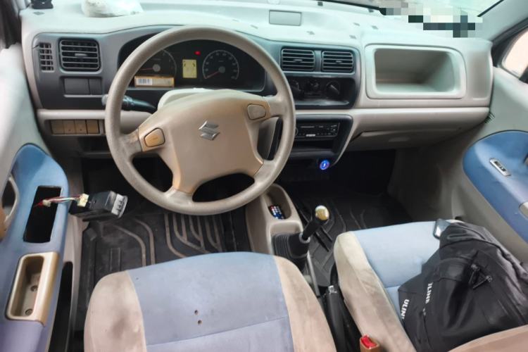 Used Suzuki Wagon R 2012 All-Purpose Model 1.4L Manual Standard Version Center Console