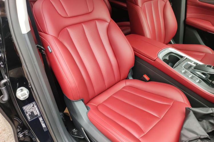 Used Dongfeng Fengon 580 2022 1.5T Automatic Luxury Edition Right Front Seat