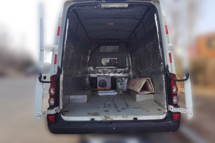 Used JAC Group Sunray 2024 2.5T Star Logistics Flagship Edition Dual-Tire High-Roof 2/3-Seater D25TCIF1