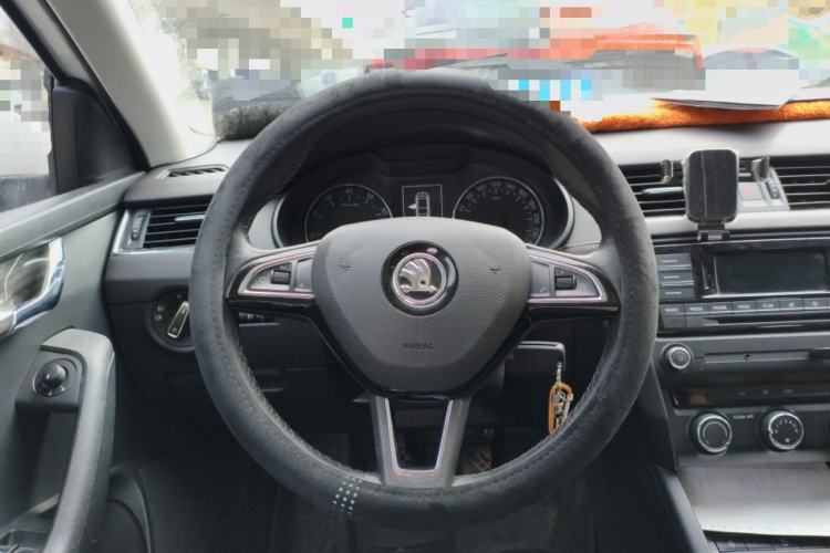 Used Skoda Octavia 2017 1.6L Manual Smart Drive Edition