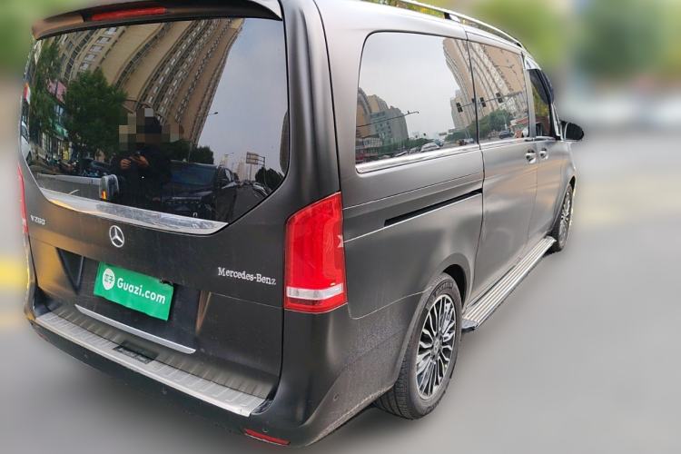 Used Mercedes-Benz V-Class 2018 V 260 Avantgarde Edition China VI
