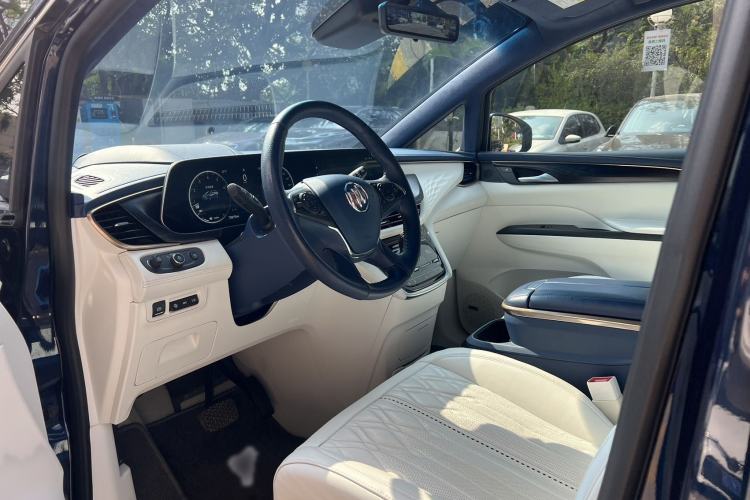 Used Buick GL8 2020 Avenir Avia Four-Seat Luxury Edition