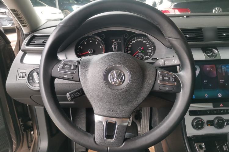 Used Volkswagen Magotan 2015 1.8TSI Advanced Model Steering Wheel