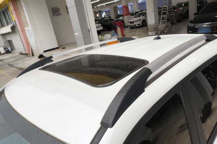 Used CHANGAN OSHAN COS5 2021 1.6L CVT Luxury Model Roof