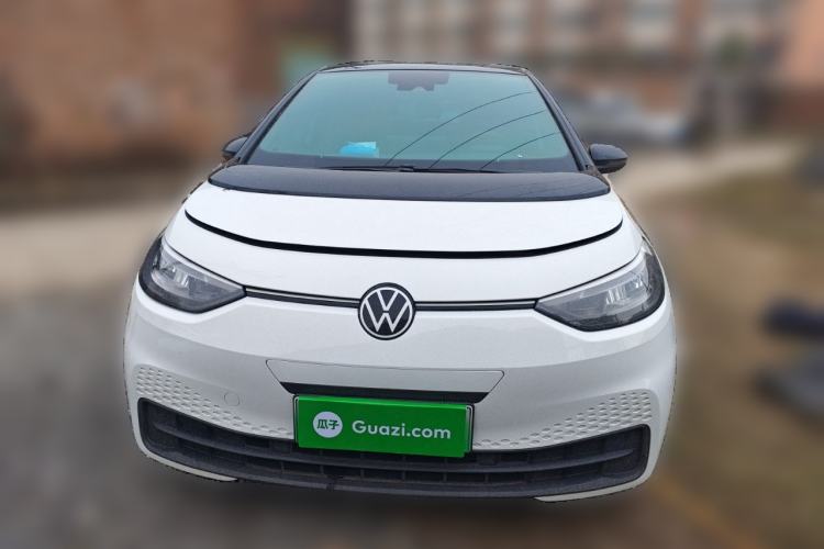 Used Volkswagen ID.3 2025 Smart Edition Outstanding Model
