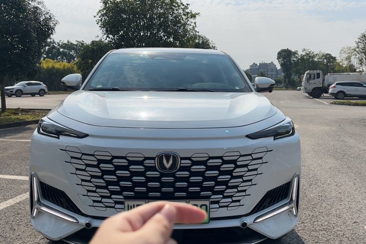 Used CHANGAN UNI-K iDD 2022 Blue Whale iDD 130km 1.5T Prestige Model Exterior 1