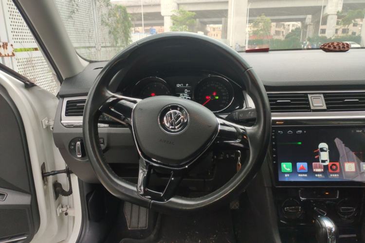 Used Volkswagen Bora 2017 1.6L Automatic Comfort Model Steering Wheel