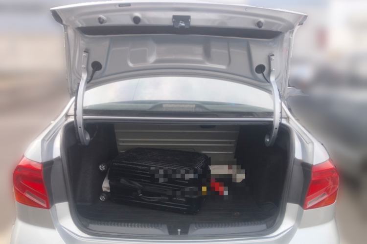 Used Volkswagen Jetta 2017 1.4L Manual Fashion Edition