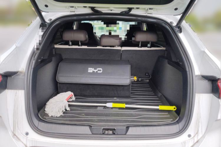 Used BYD Song PLUS New Energy 2025 DM-i Intelligent Driving 112KM Prestige Model Trunk