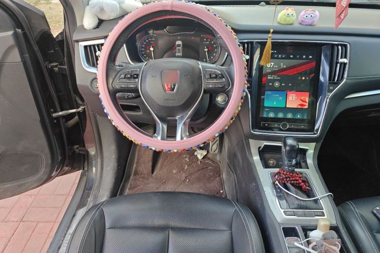 Used Roewe RX5 2018 20T Two-Wheel Drive Automatic Internet Smart Luxury Edition
