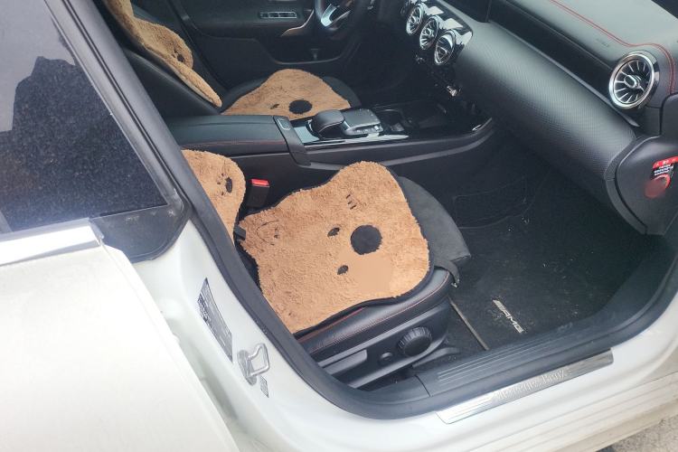 Used Mercedes-Benz CLA 2020 CLA 200 Shooting Brake Right Front Seat