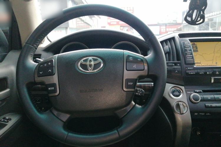 Used Toyota Land Cruiser 2007 4.7L Automatic VX-R Steering Wheel