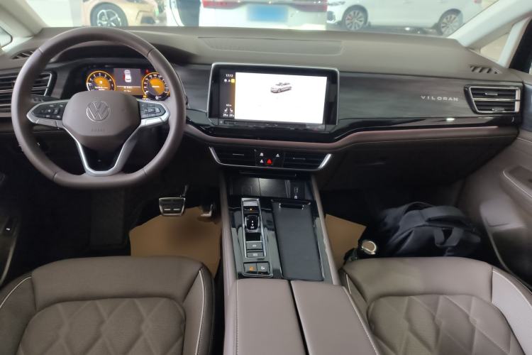 Used Volkswagen Viloran 2024 380TSI Premium Edition