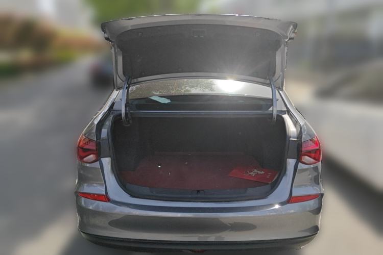 Used Chevrolet Monza 2020 320 Automatic Enjoyment Edition