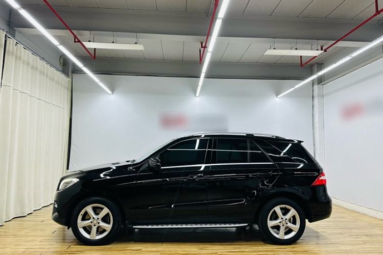 Used Mercedes-Benz M-Class 2015 ML 320 4MATIC