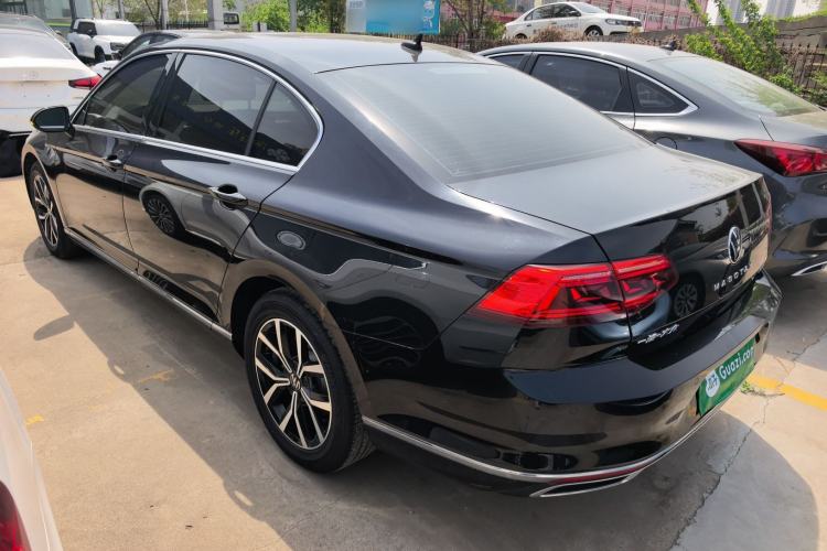 Used Volkswagen Magotan 2020 330TSI DSG Leading Model Rear Left 45 Deg