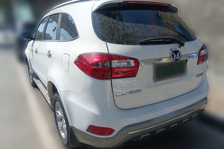 Used JMC Yusheng S350 2016 2.0T Automatic Two-Wheel Drive Gasoline Luxury Version with Sunroof 5 Seats