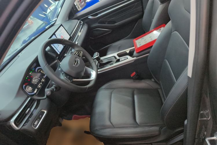 Used Geely Auto Emgrand 2023 4th Generation Champion Edition 1.5L CVT Prestige Model
