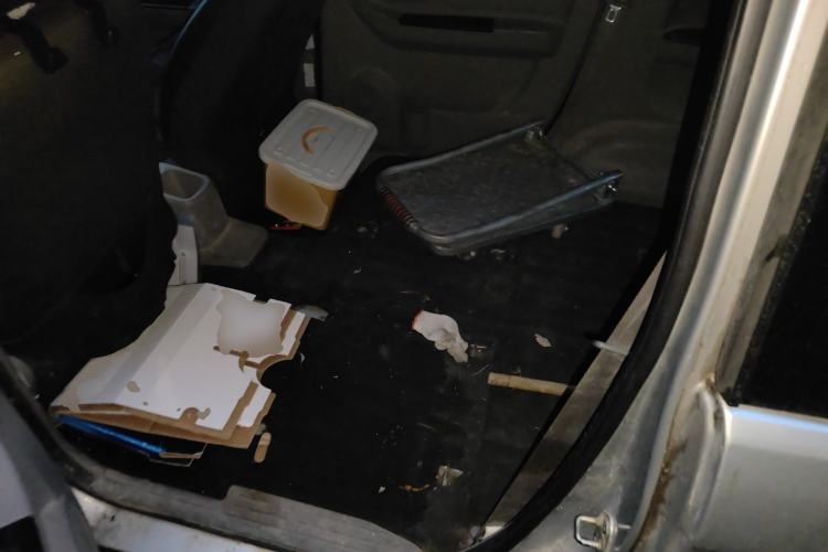 Used BAIC Weiwang M20 2014 1.5L practical type BJ415A Left Rear Seat