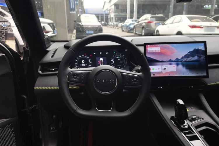 Used Lynk & Co 03 2023 1.5TD DCT JingPro Steering Wheel