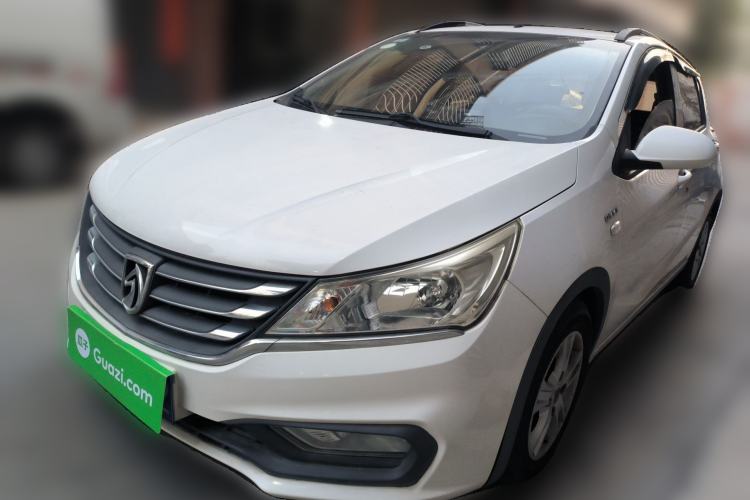 Used Baojun 310 2017 1.5L Automatic Fashion Model