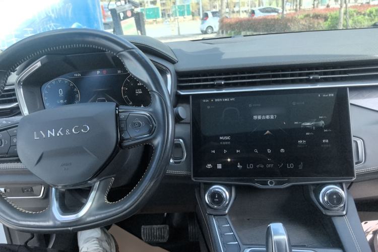 Used Lynk & Co 05 2022 2.0T Two-Wheel Drive Shine Halo
