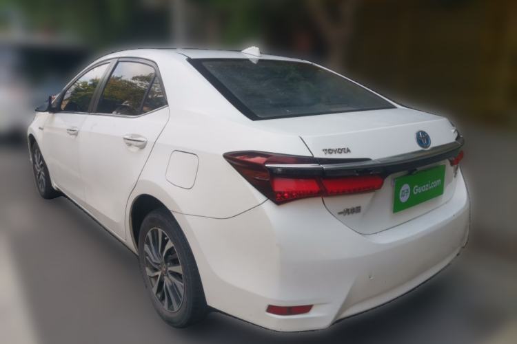 Used Toyota Corolla 2017 Revised Dual-Engine 1.8L E-CVT Leading Edition
