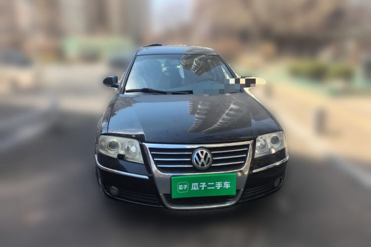 Used Volkswagen Passat 2005 1.8T Automatic Luxury Model Front