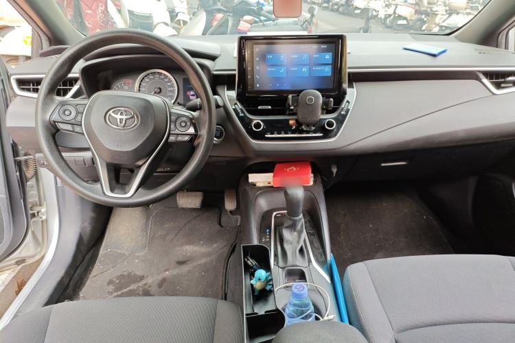 Used Toyota Levin 2021 185T CVT Luxury Edition Center Console