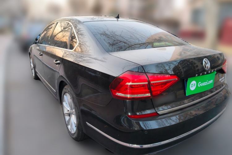 Used Volkswagen Passat 2017 330TSI DSG Luxury Edition
