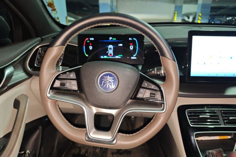 Used BYD Qin PLUS 2024 Honor Edition EV 420KM Leading Model
