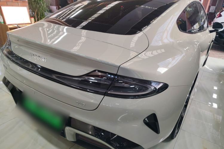 Used Xiaomi Auto SU7 2024 Rear-Drive Long-Range Intelligent Driving Version
