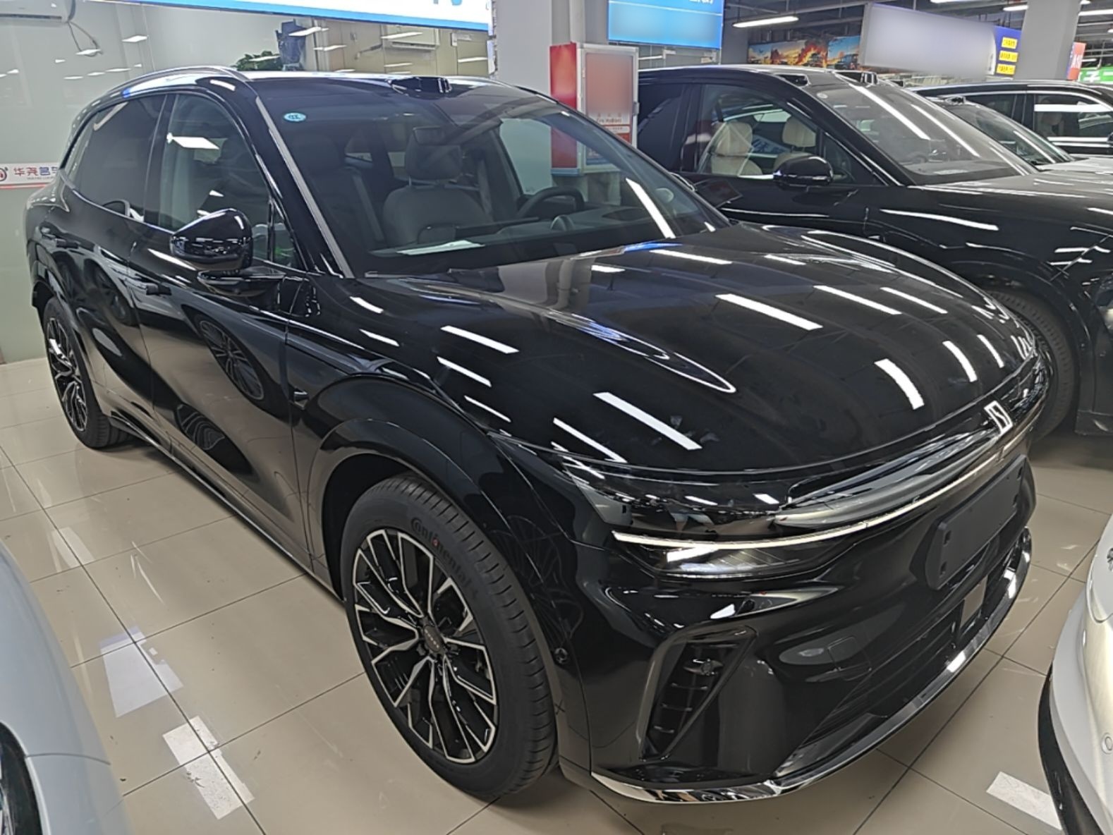 Zeekr 7X 2026 75kWh Rear-Drive MAX Edition — снимка 3