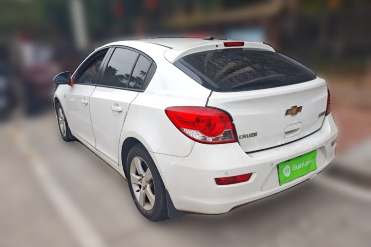 Used Chevrolet Cruze 2013 Hatchback 1.6L Automatic Luxury Model
