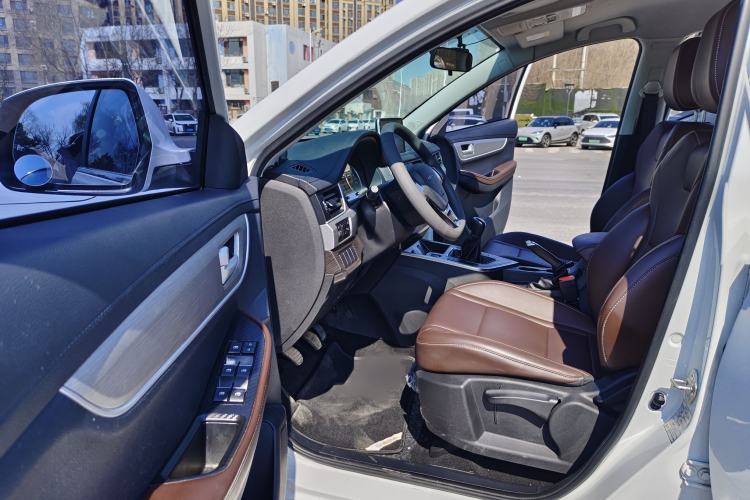 Used FORTHING T5 2022 Grand Edition 1.6L Manual Dream-Chasing Five-Seat Model