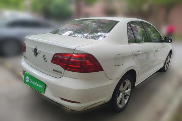 Used Volkswagen Bora 2014 1.6L Automatic Comfort Model Rear Right 45 Deg