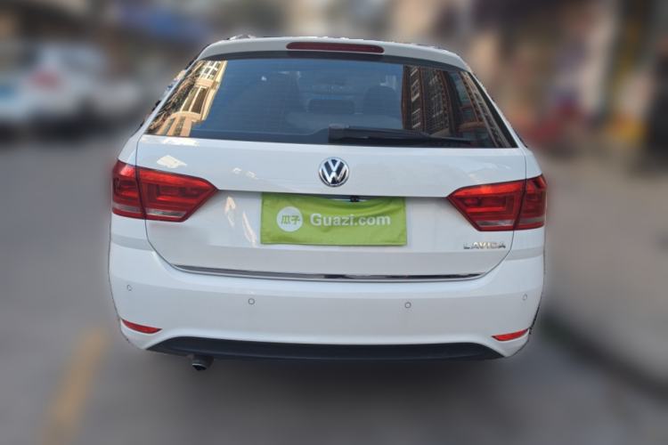 Used Volkswagen Gran Lavida 2015 1.6L Automatic Comfort Edition
