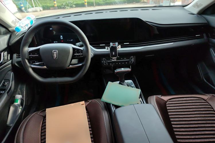 Used Bestune B70 2025 Dragon Edition 1.5T Quality Enjoyment Model
