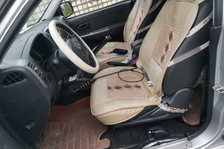 Used Great Wall Wingle 5 2016 2.8T Two-Wheel-Drive Entry-Level GW2.8TC Big Double-Cab GW2.8TC Left Front Seat