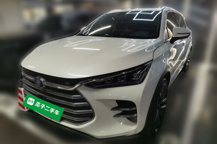 Used BYD Tang New Energy 2018 DM 2.0T All-Wheel Drive Smart Connect Elite 7-Seater China V Emission Standard