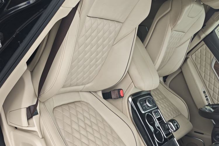 Used Hongqi HS7 2019 3.0T Automatic All-Wheel Drive Smart Connect Flagship Edition Interior 4